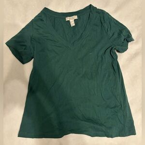 Forever 21 t-shirt